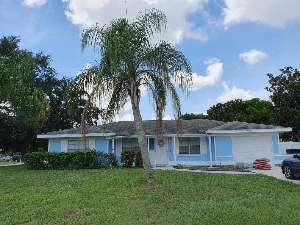 702 SW BelmontPort St. Lucie - picture