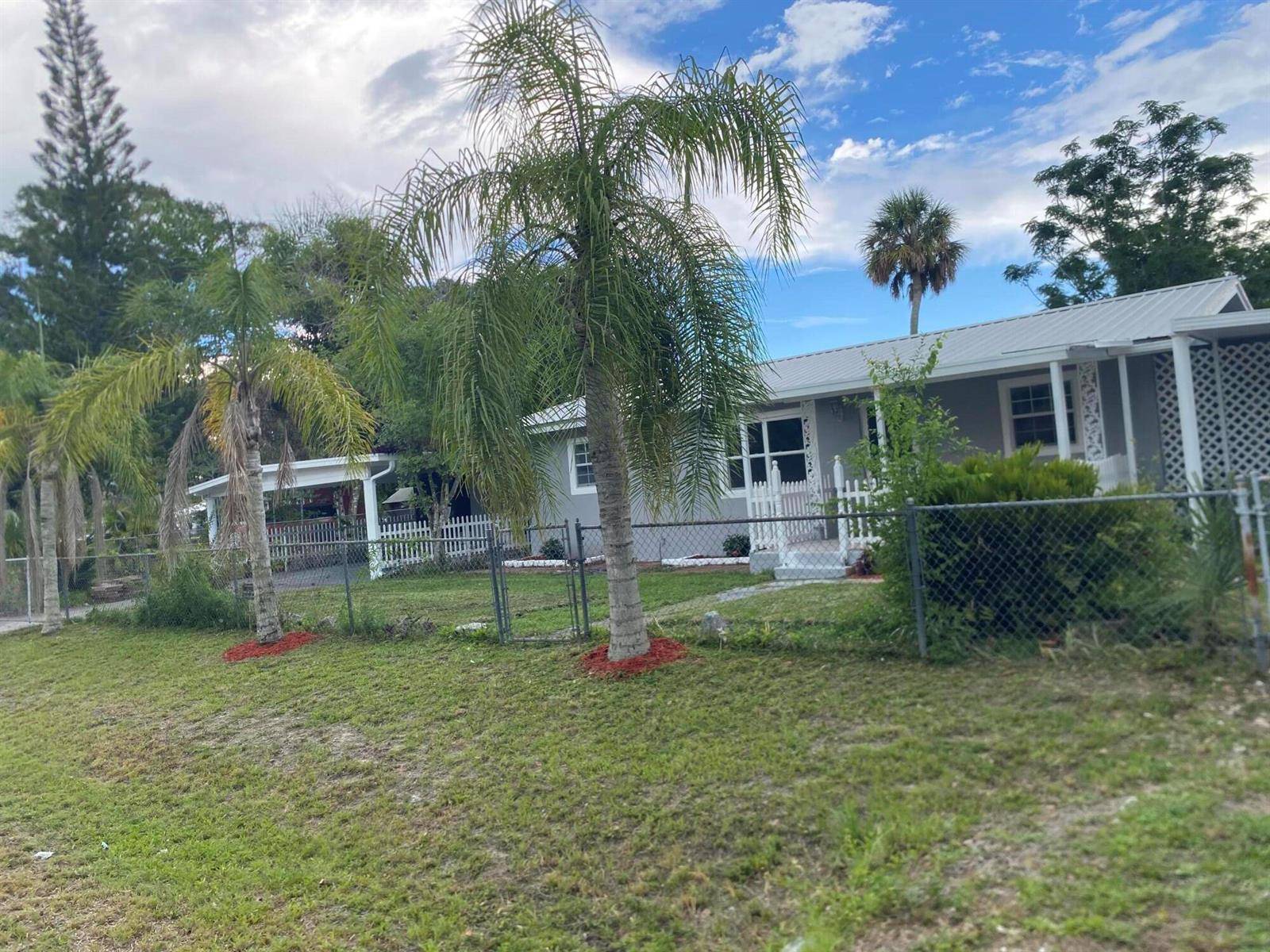 1788 SW 8thOkeechobee - picture