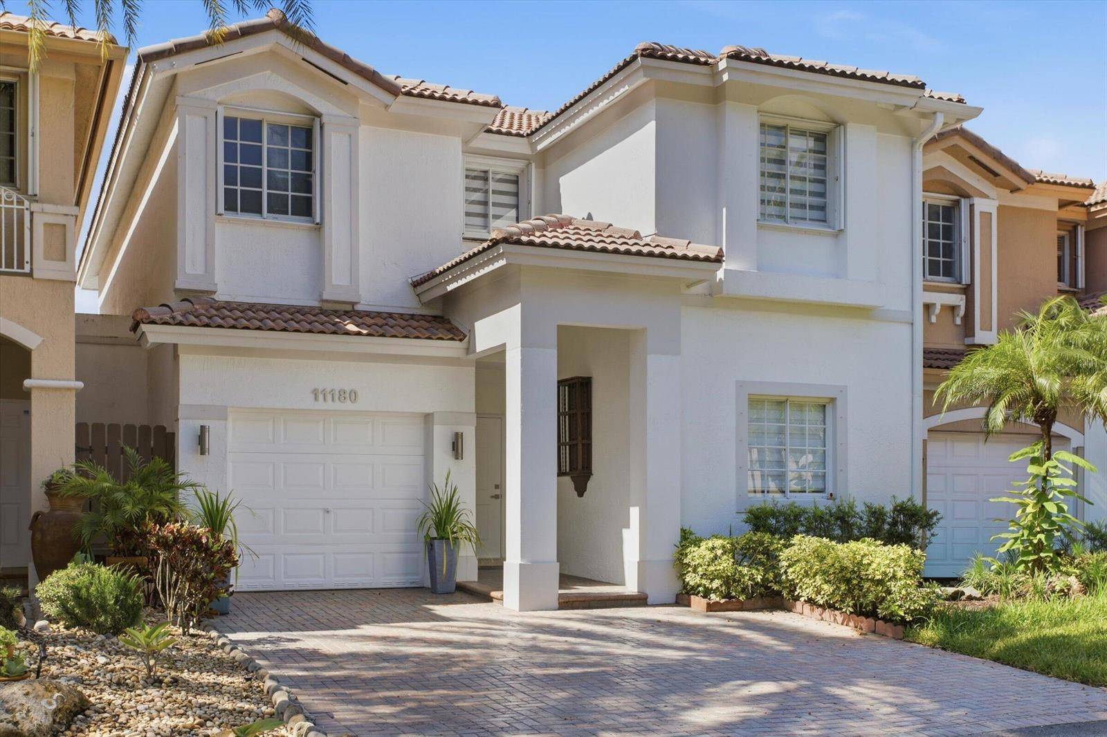 11180 NW 73rdDoral - picture
