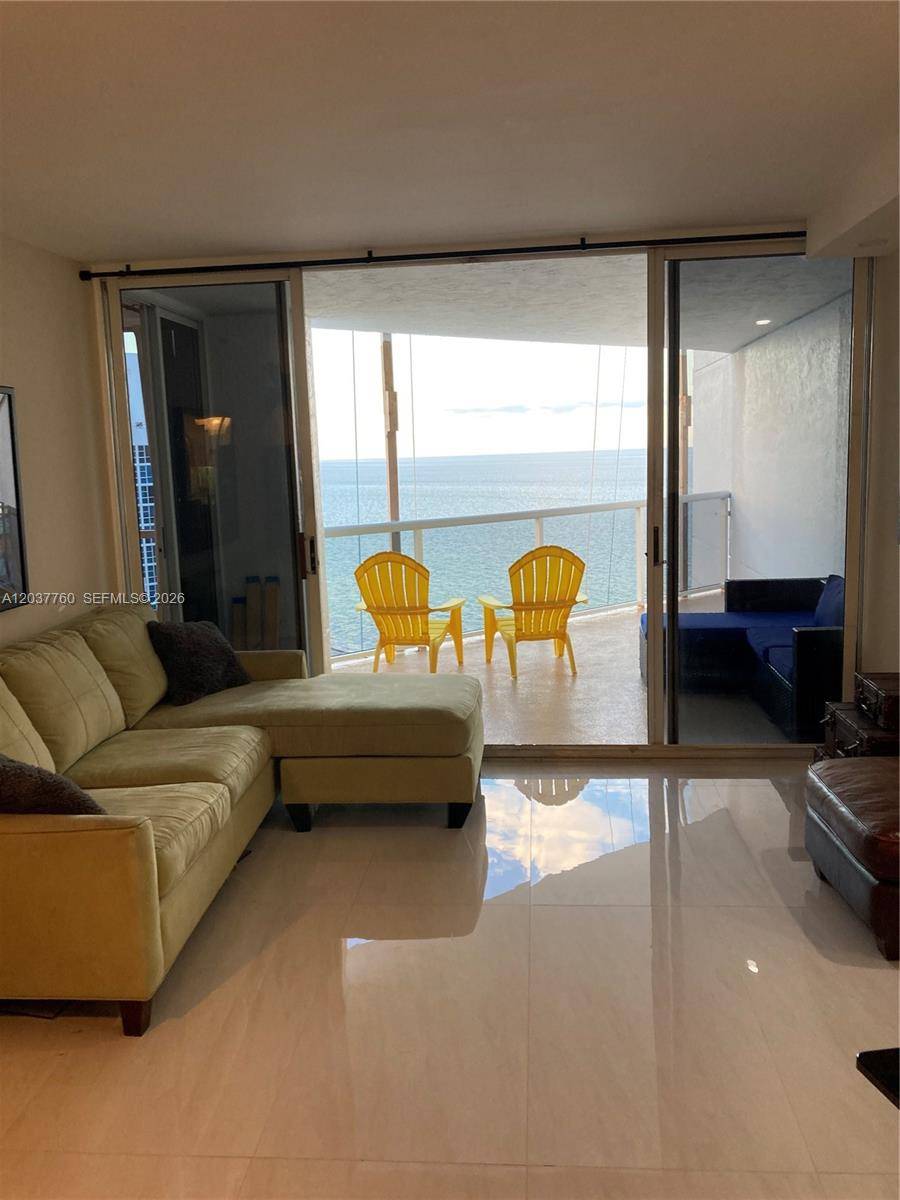 6767 Collins AveMiami Beach - THE STERLING CONDO condo unit 1701 - picture