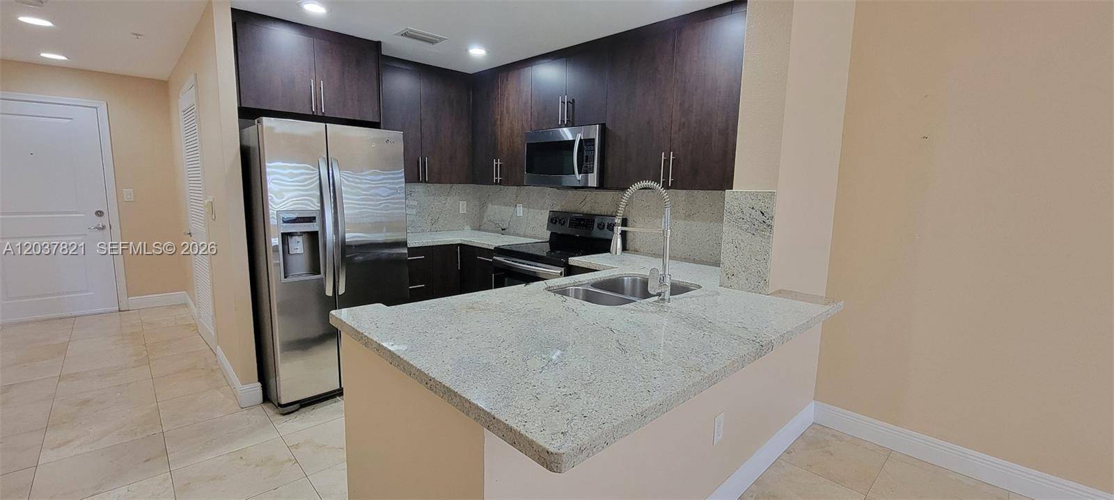 10 Aragon AveCoral Gables - TEN ARAGON CONDO condo unit 901 - picture