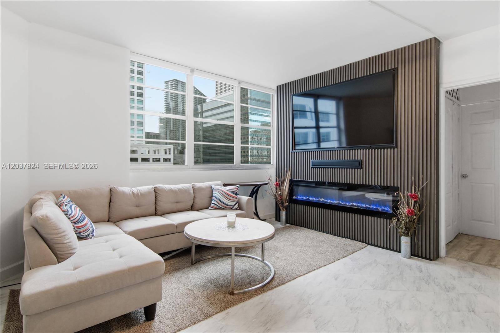 801 Brickell Bay DrMiami - Condo/Co-Op/Annual,Condo condo unit 764 - picture