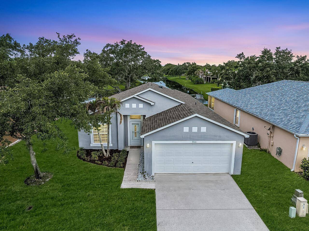 966 E 13thVero Beach - picture