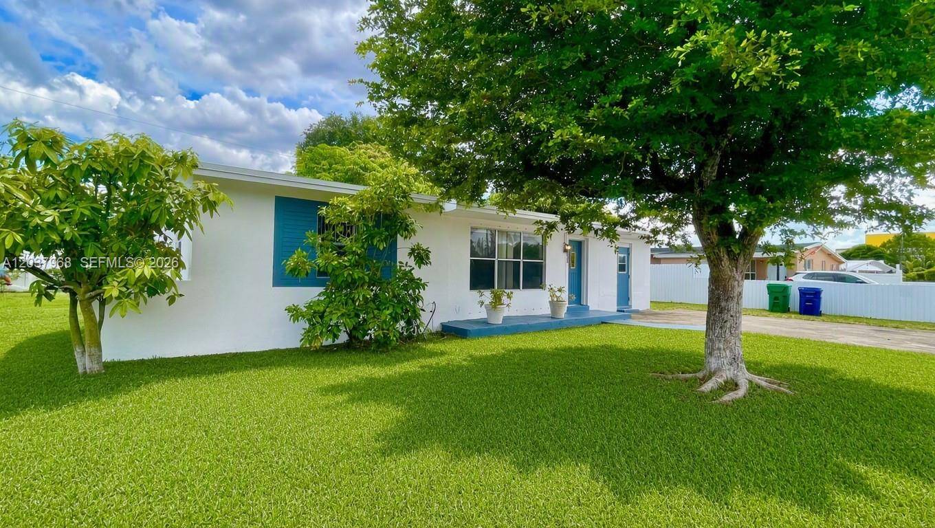 3460 NW 5th CtLauderhill - picture