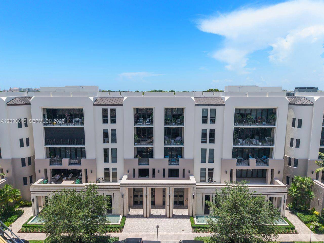 718 Valencia AveCoral Gables - BILTMORE PARC CONDO condo unit 403 - picture