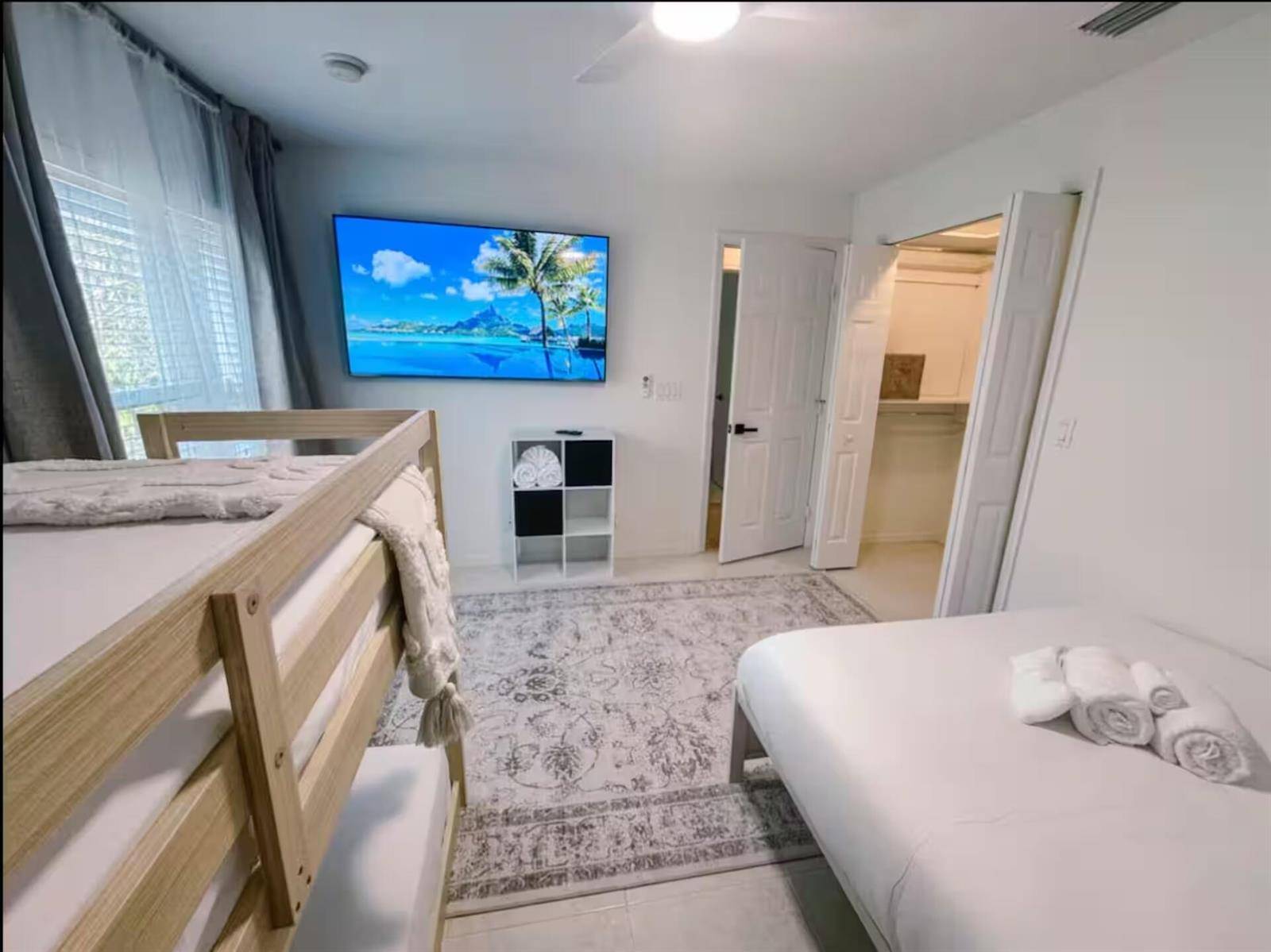 2473 SE SidoniaPort St. Lucie - picture