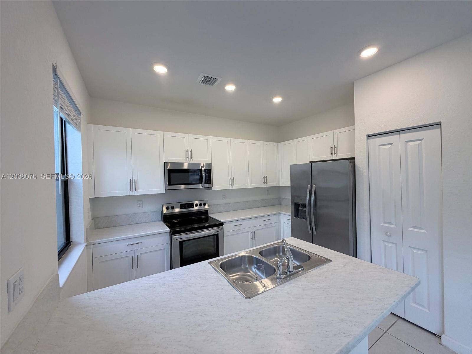 13421 SW 287th TerHomestead - picture