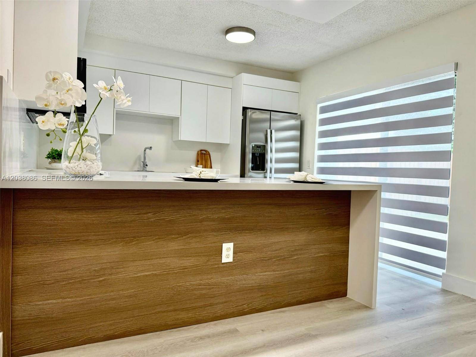 2565 Garden CtCooper City - picture