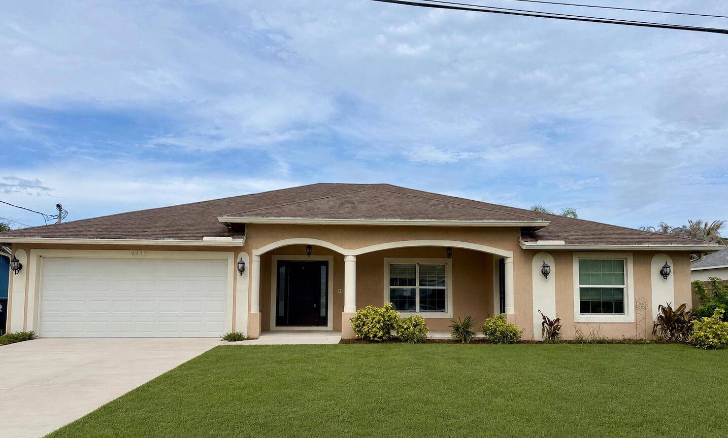 4417 SW BaturroPort St. Lucie - picture