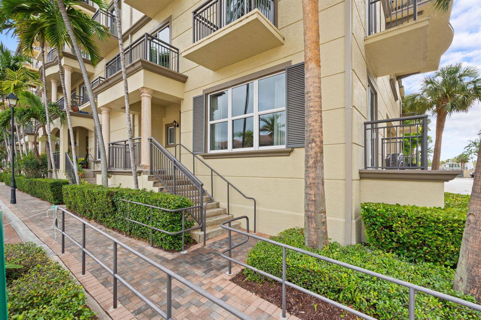 2617 NE 14thWilton Manors - WILTON STATION RES CONDO,WILTON STATION condo unit 109 - picture