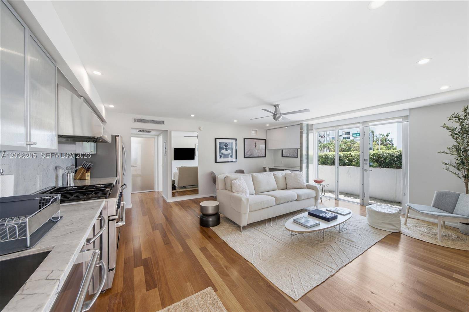 1601 West AveMiami Beach - FONTANA CONDO condo unit 101 - picture