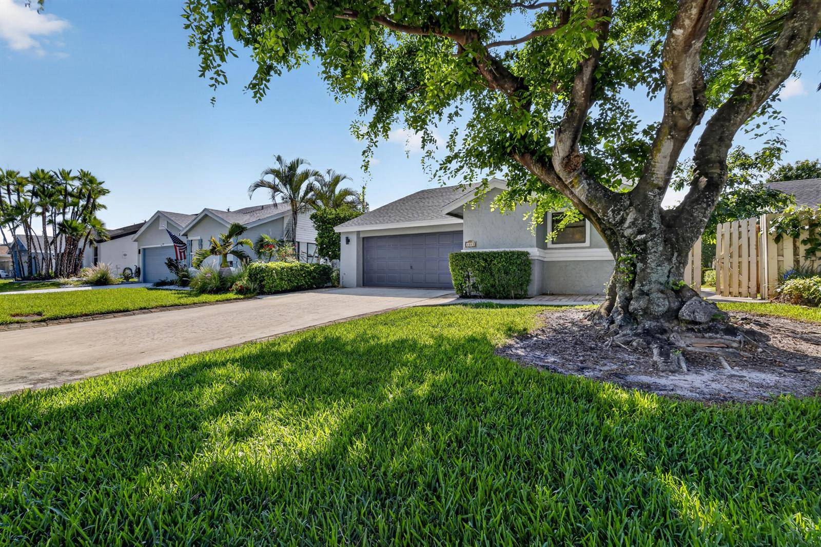 1055 NW 18thDelray Beach - picture