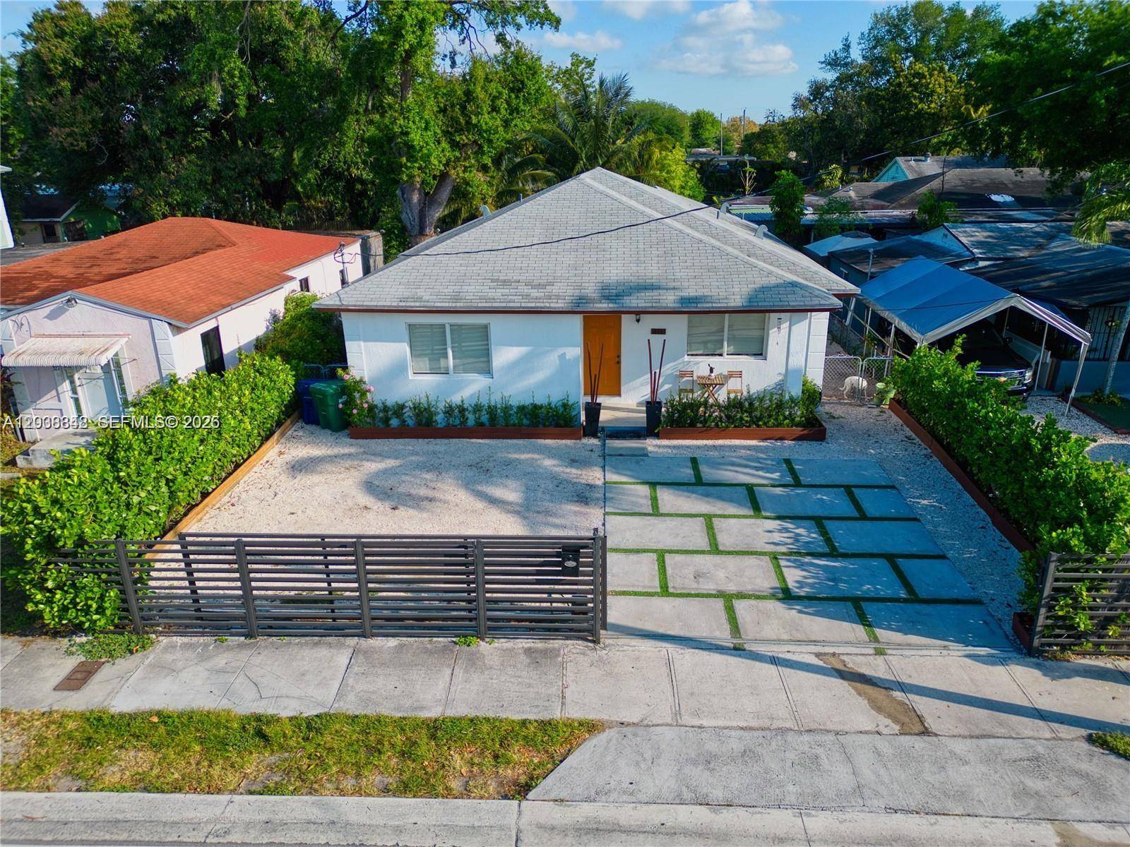 311 NW 95th StMiami - picture