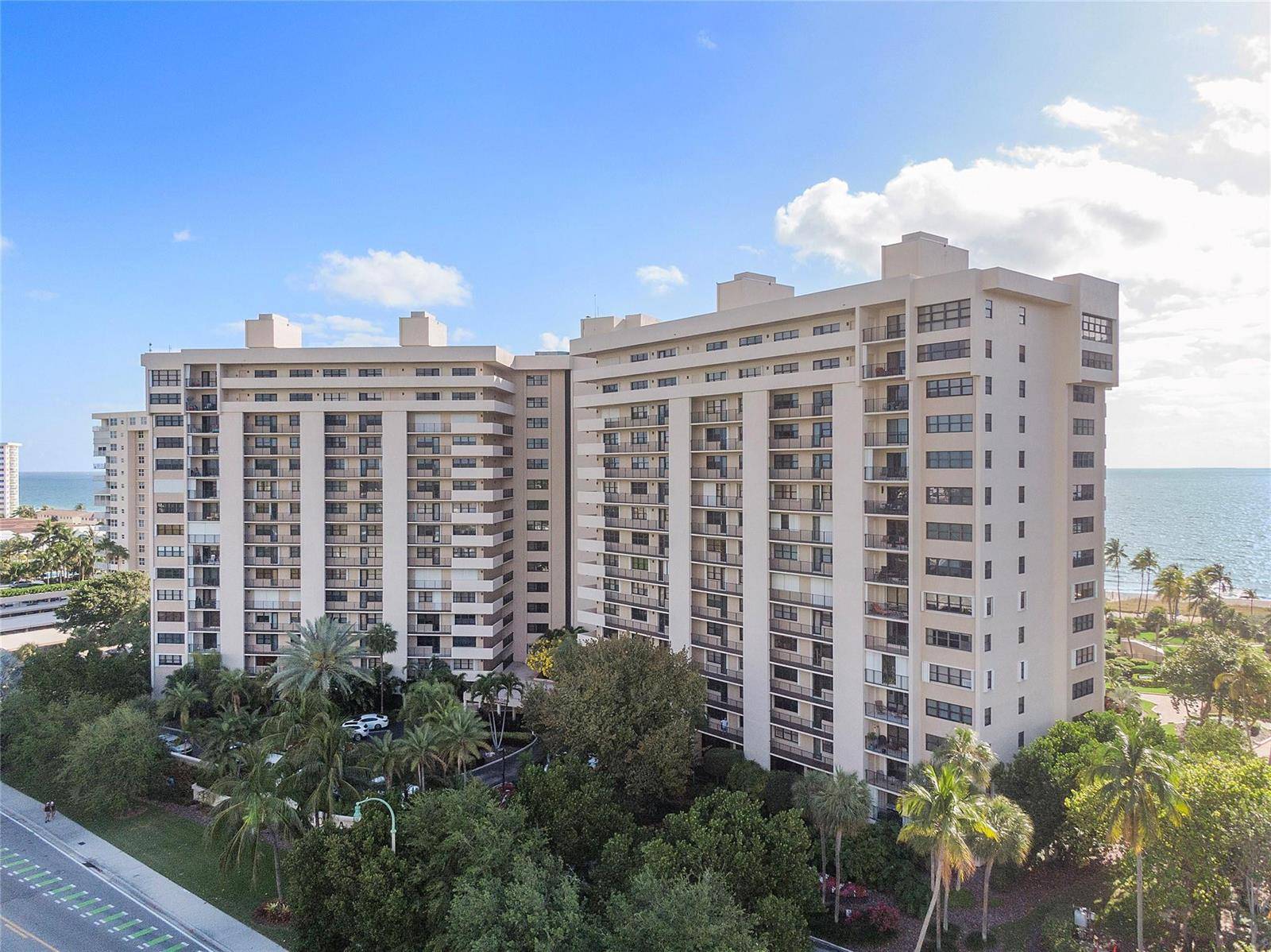 5100 N OceanLauderdale By The Sea - Condo condo unit 1504 - picture
