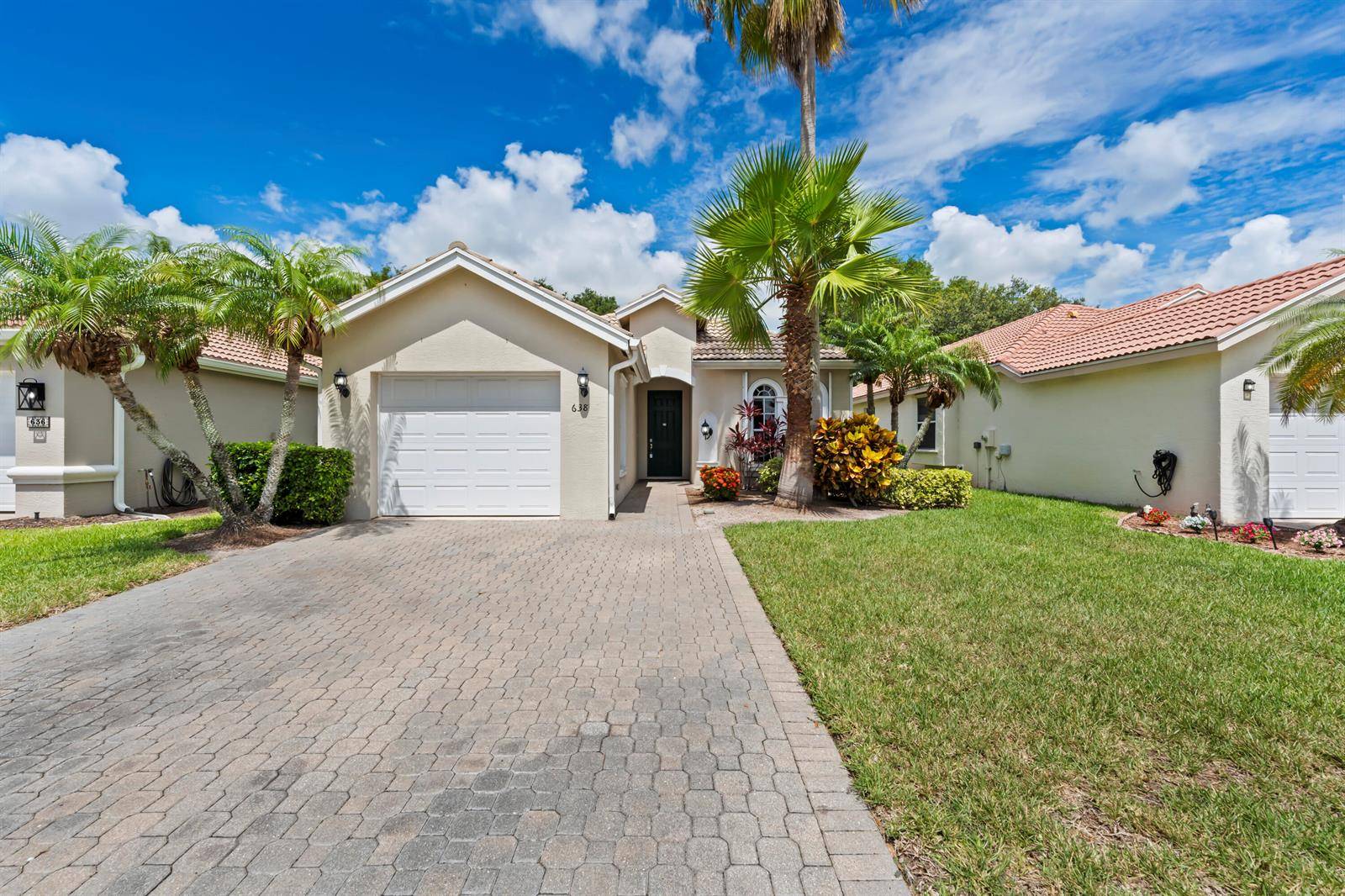638 SW TreasurePort St. Lucie - picture