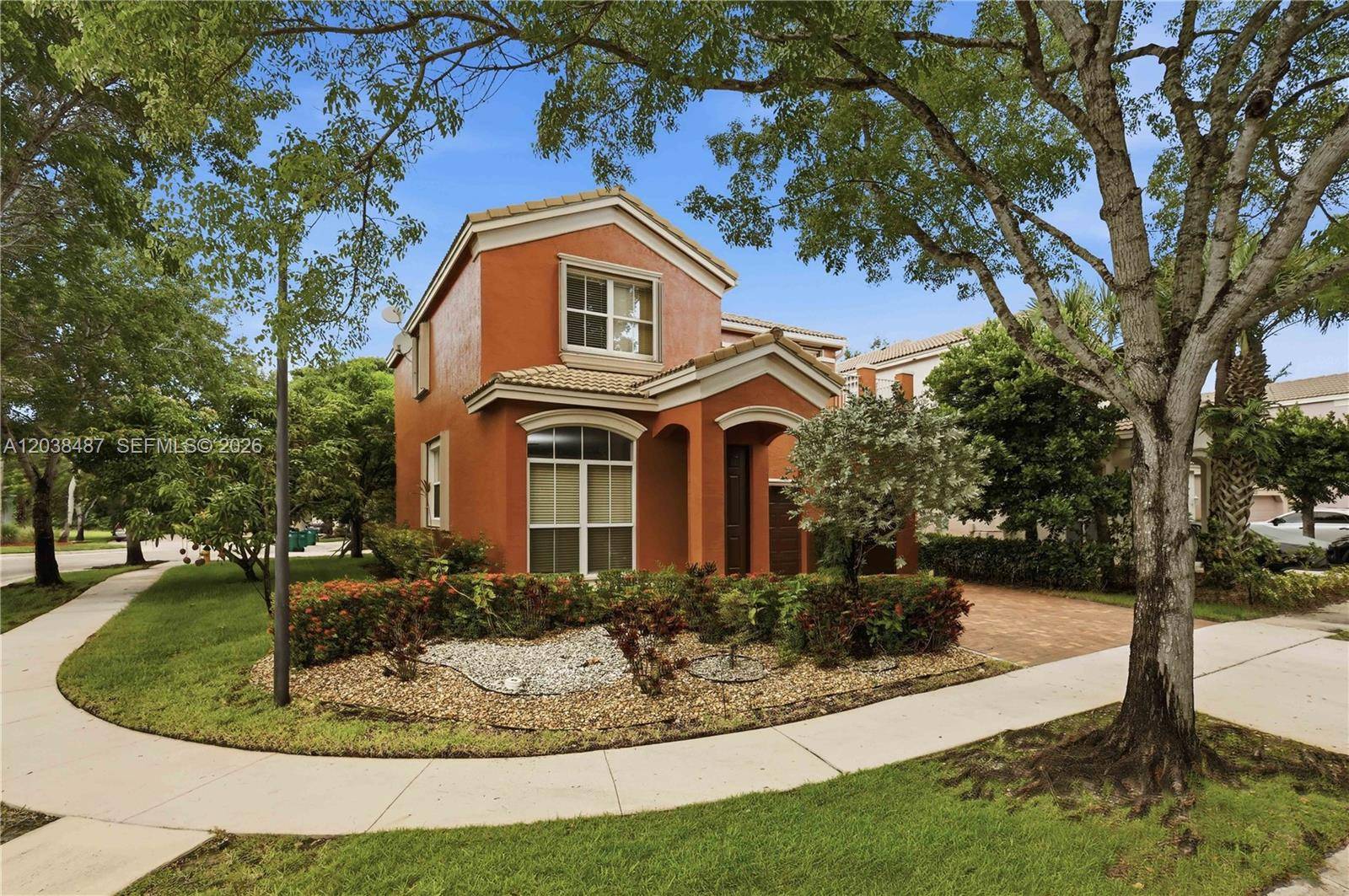 4813 SW 155th TerMiramar - picture