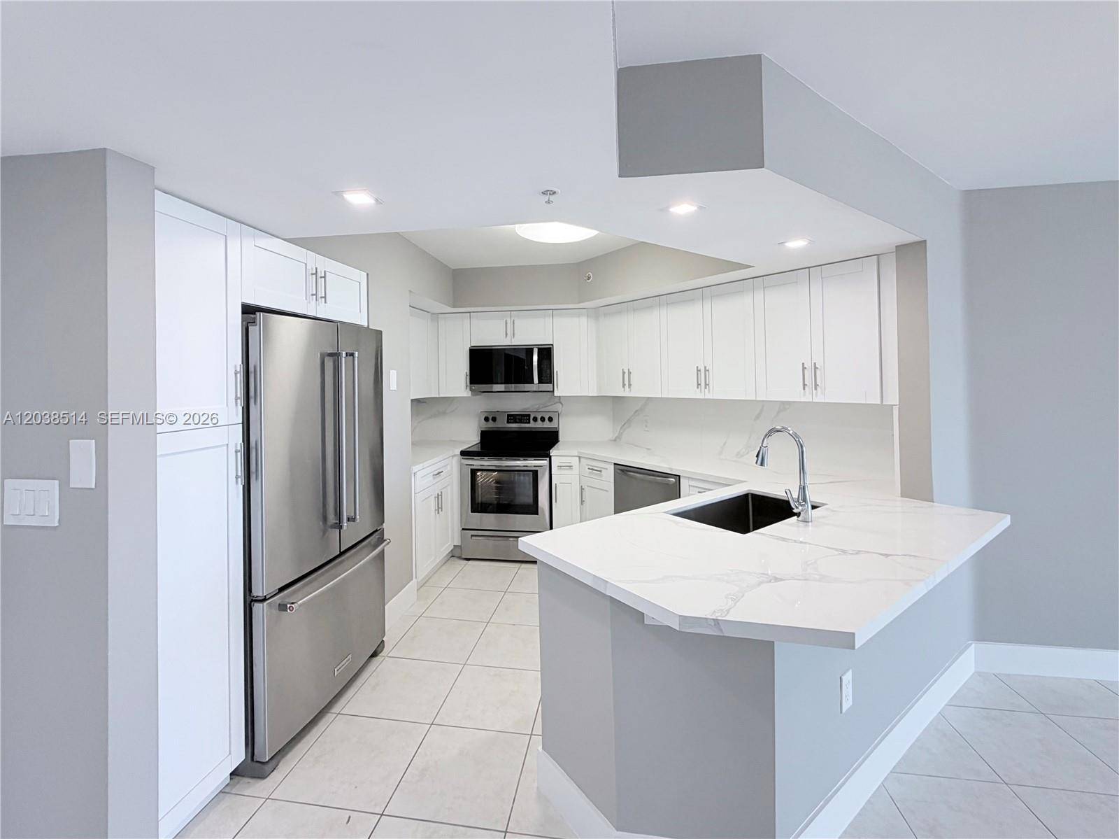 1800 Sunset Harbour DrMiami Beach - Condo/Co-Op/Annual,Condo condo unit 1211 - picture