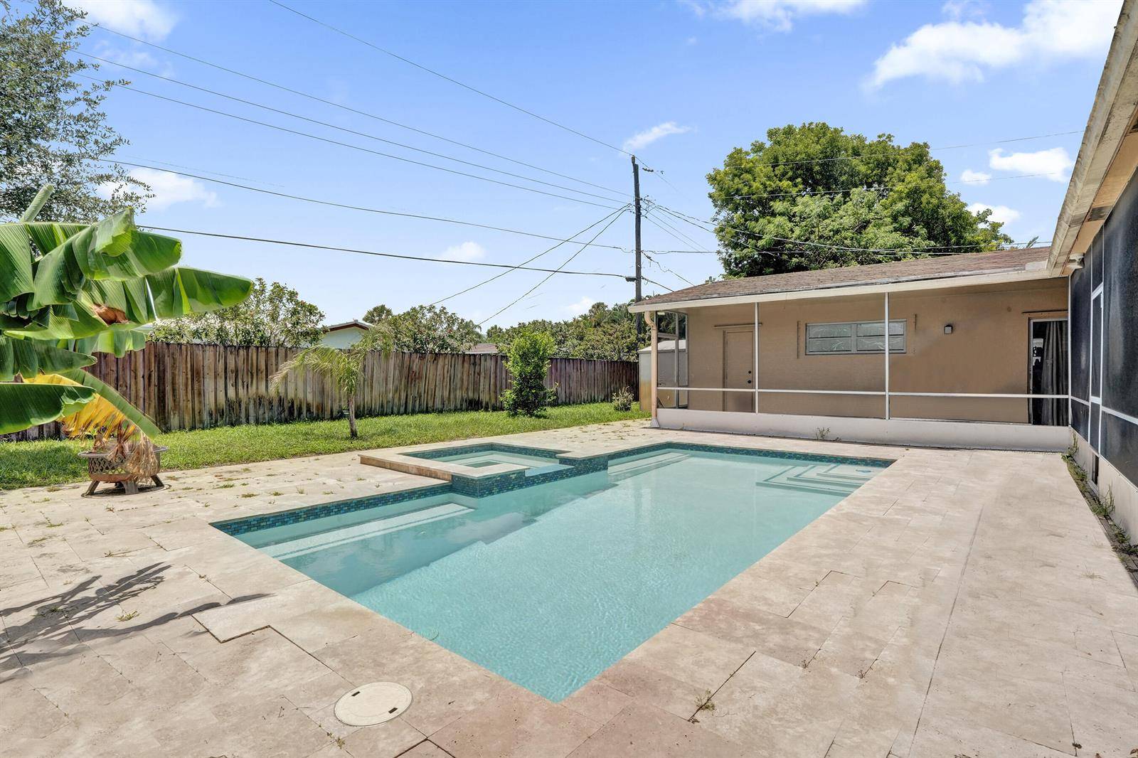 811 NW 43rdCoconut Creek - picture