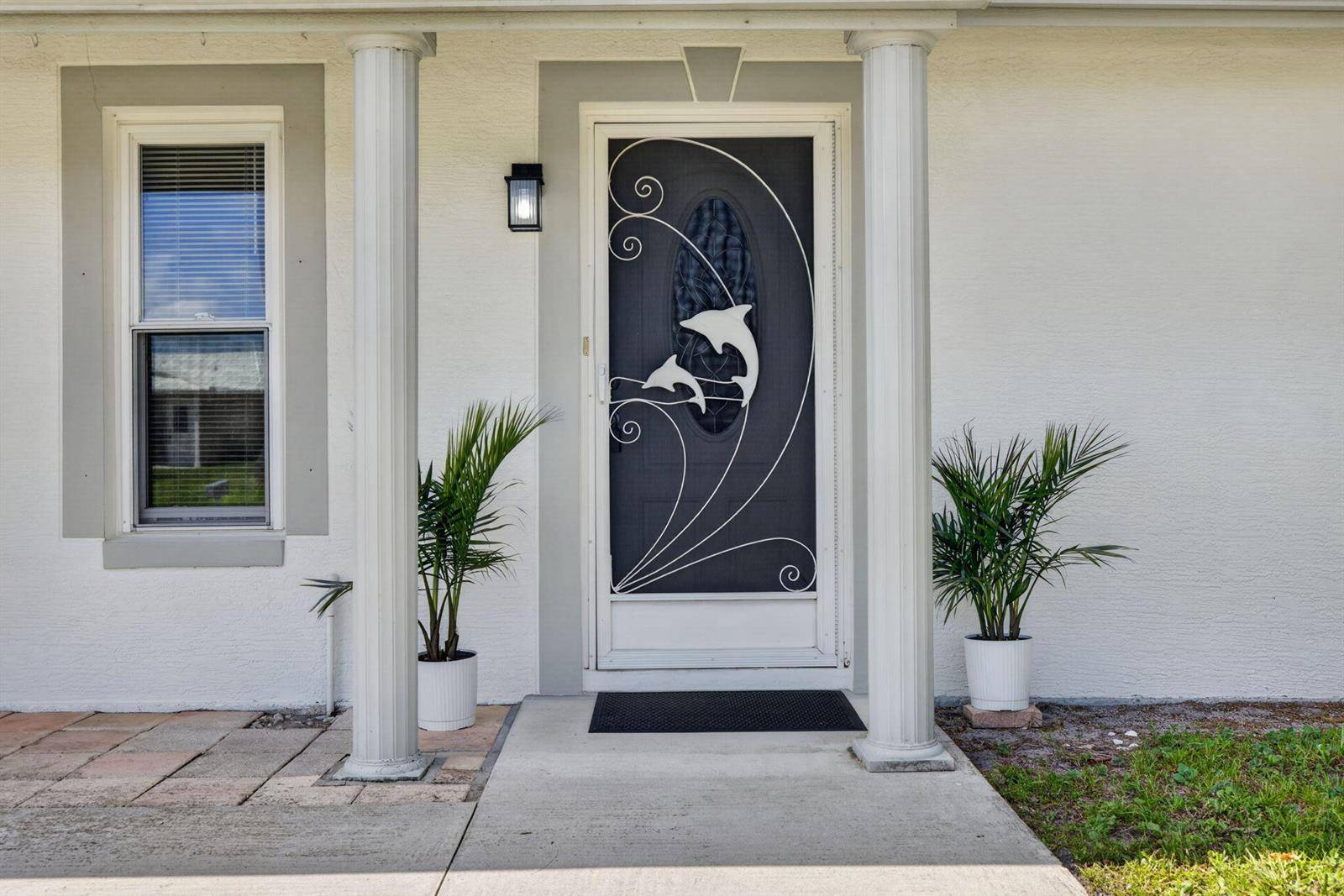 592 SW BanksPort St. Lucie - picture