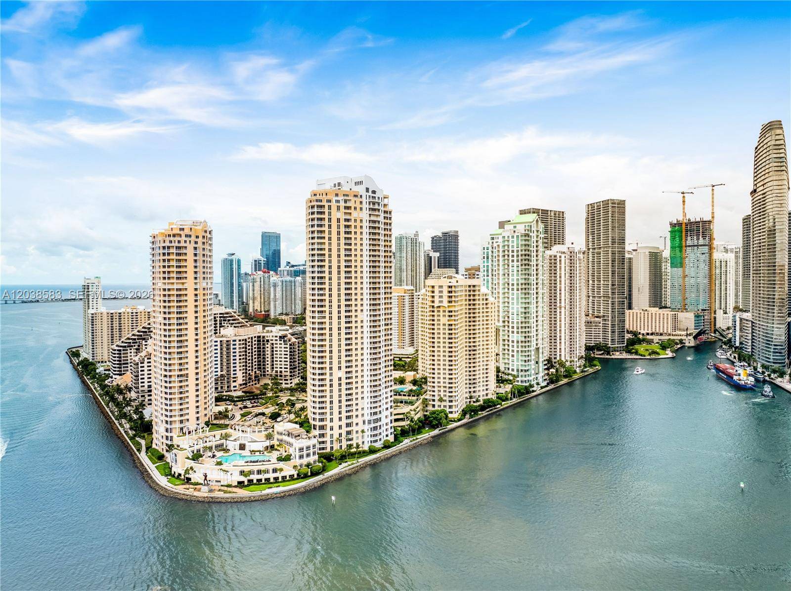 888 Brickell Key DrMiami - ONE TEQUESTA POINT CONDO condo unit 1010 - picture