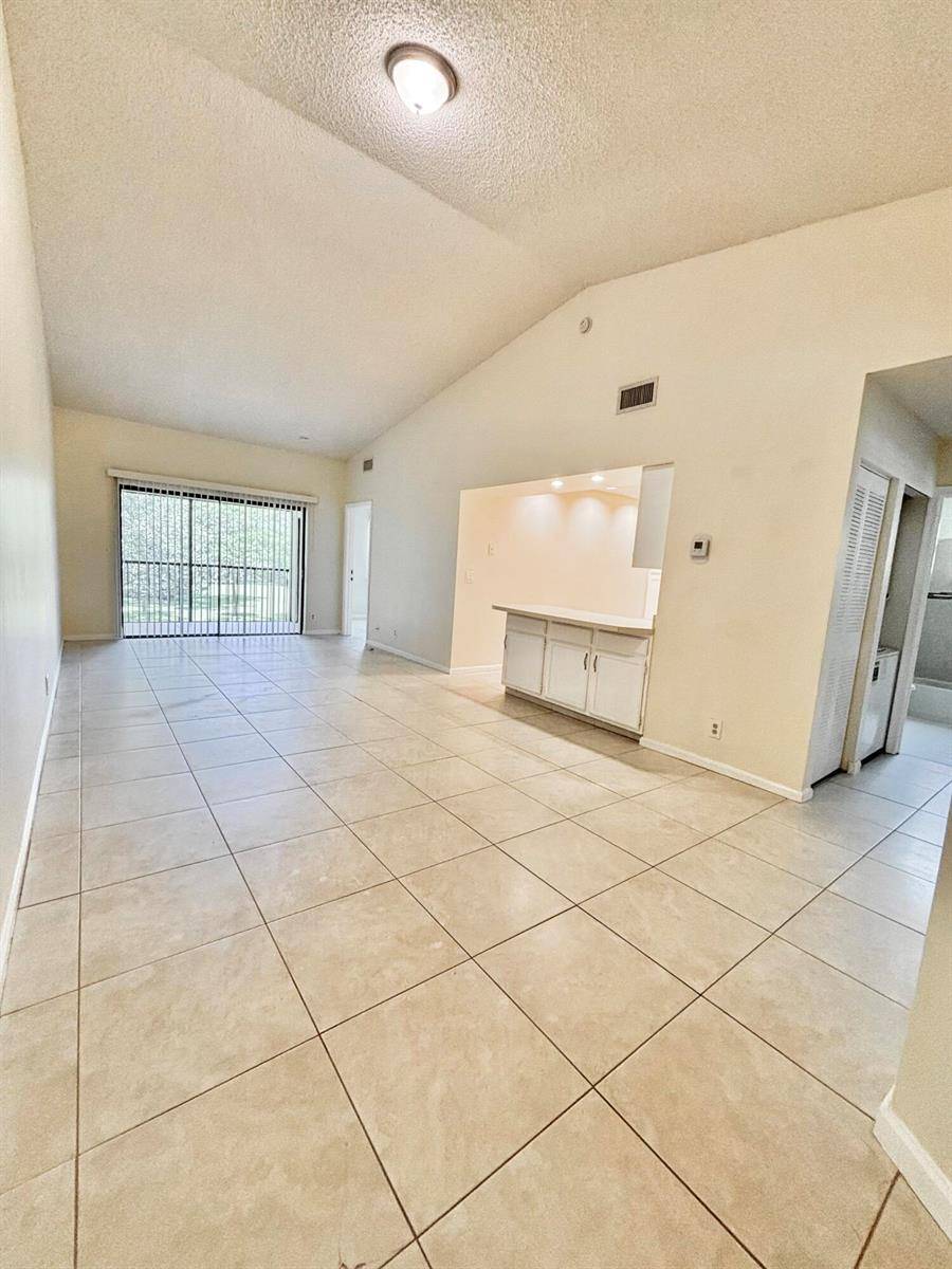 3151 LeewoodBoca Raton - LAKE WINDWOOD,WINDWOOD condo unit L229 - picture