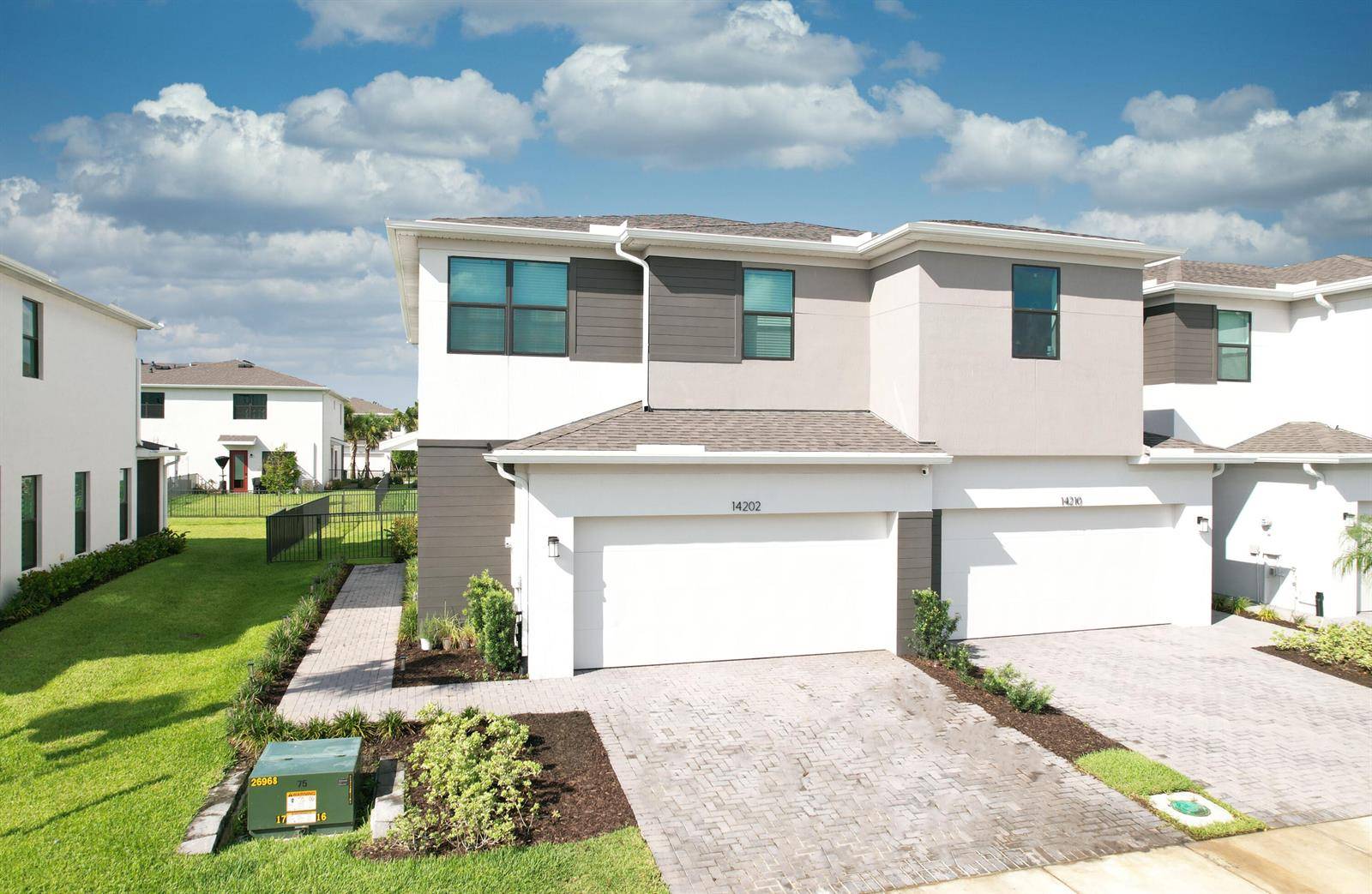 14202 SW ThorensPort St. Lucie - picture