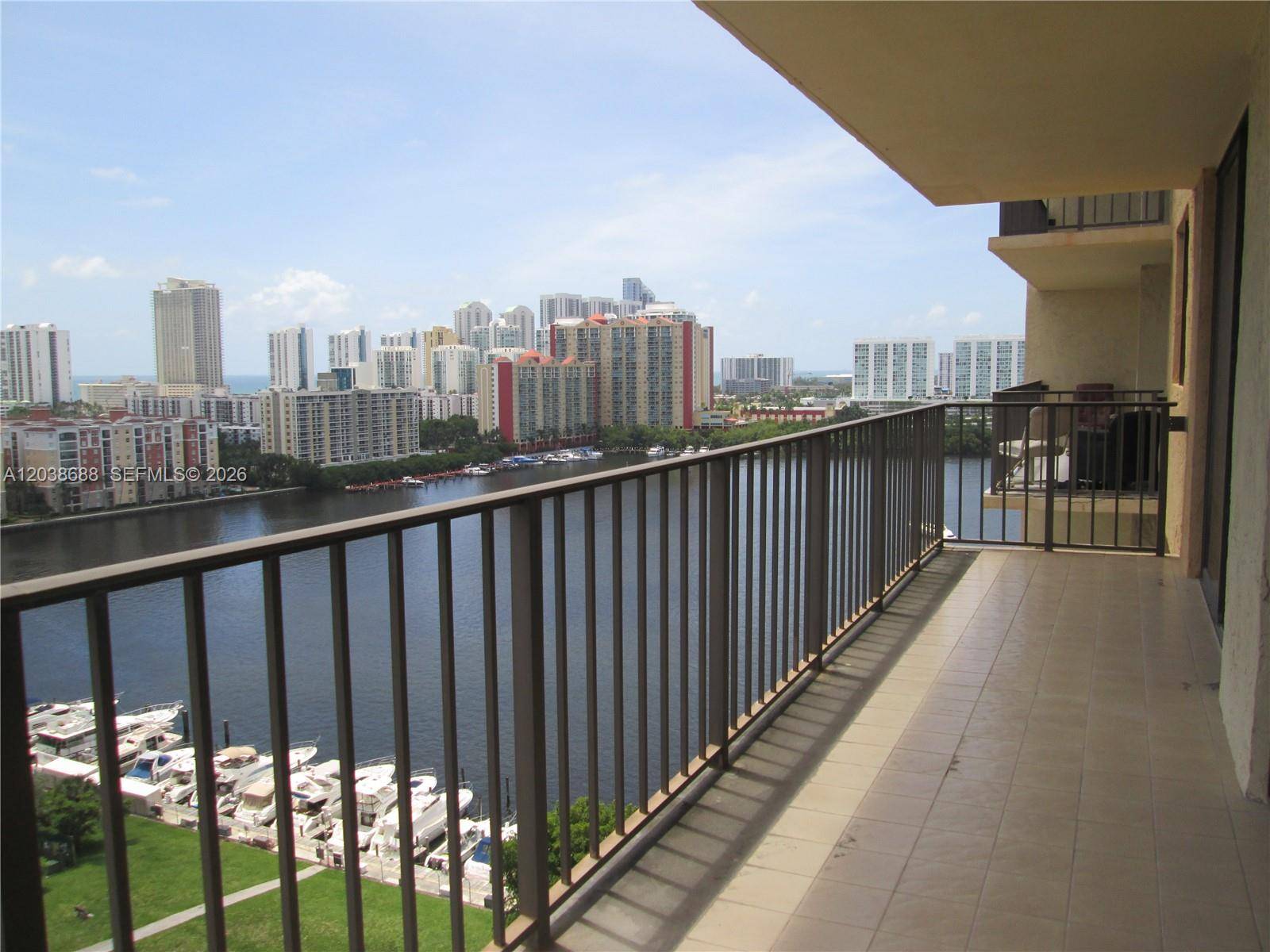 290 174th StSunny Isles Beach - WINSTON TOWERS 700 CONDO condo unit 1812 - picture
