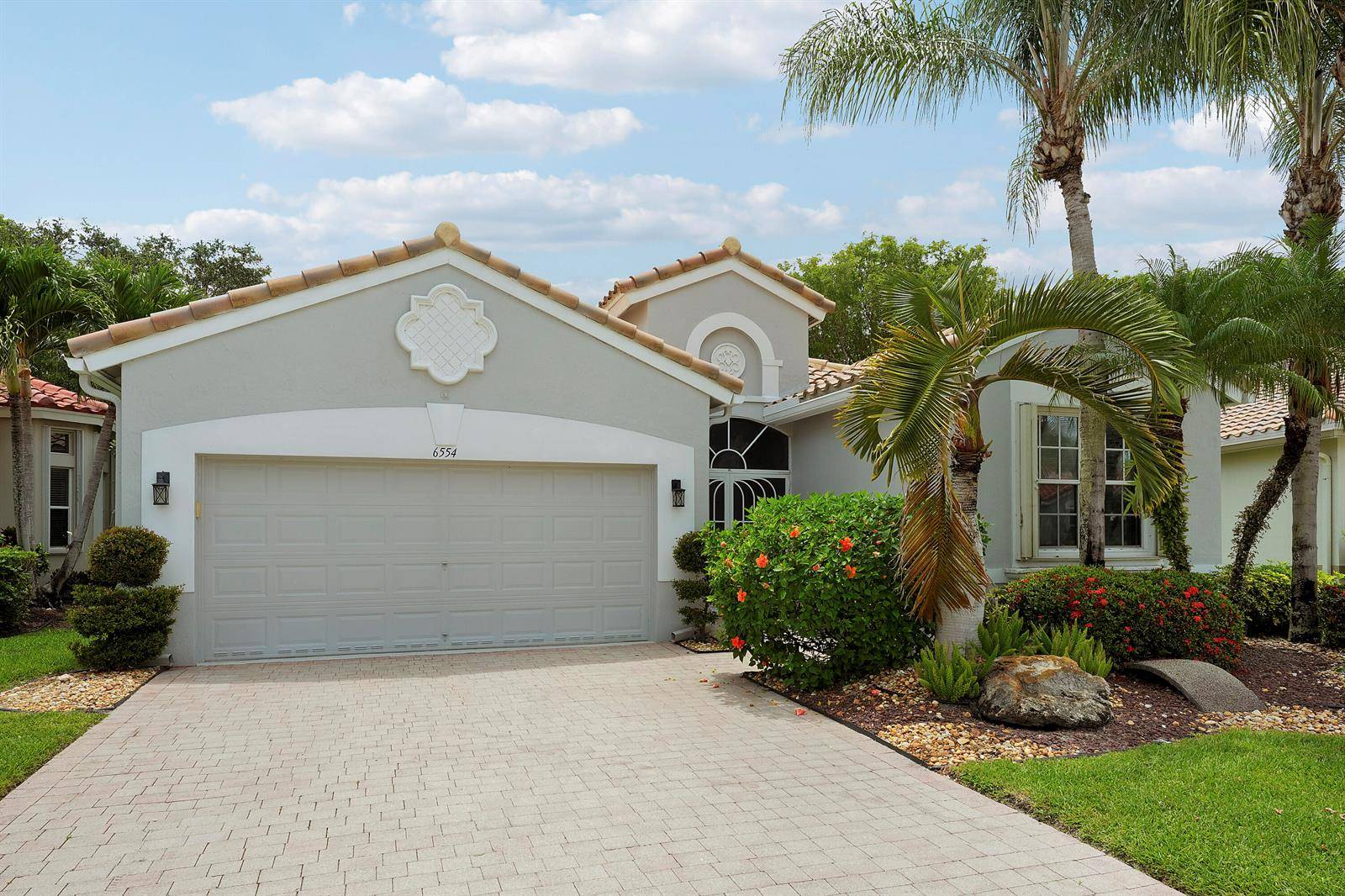 6554 PavoneLake Worth - picture