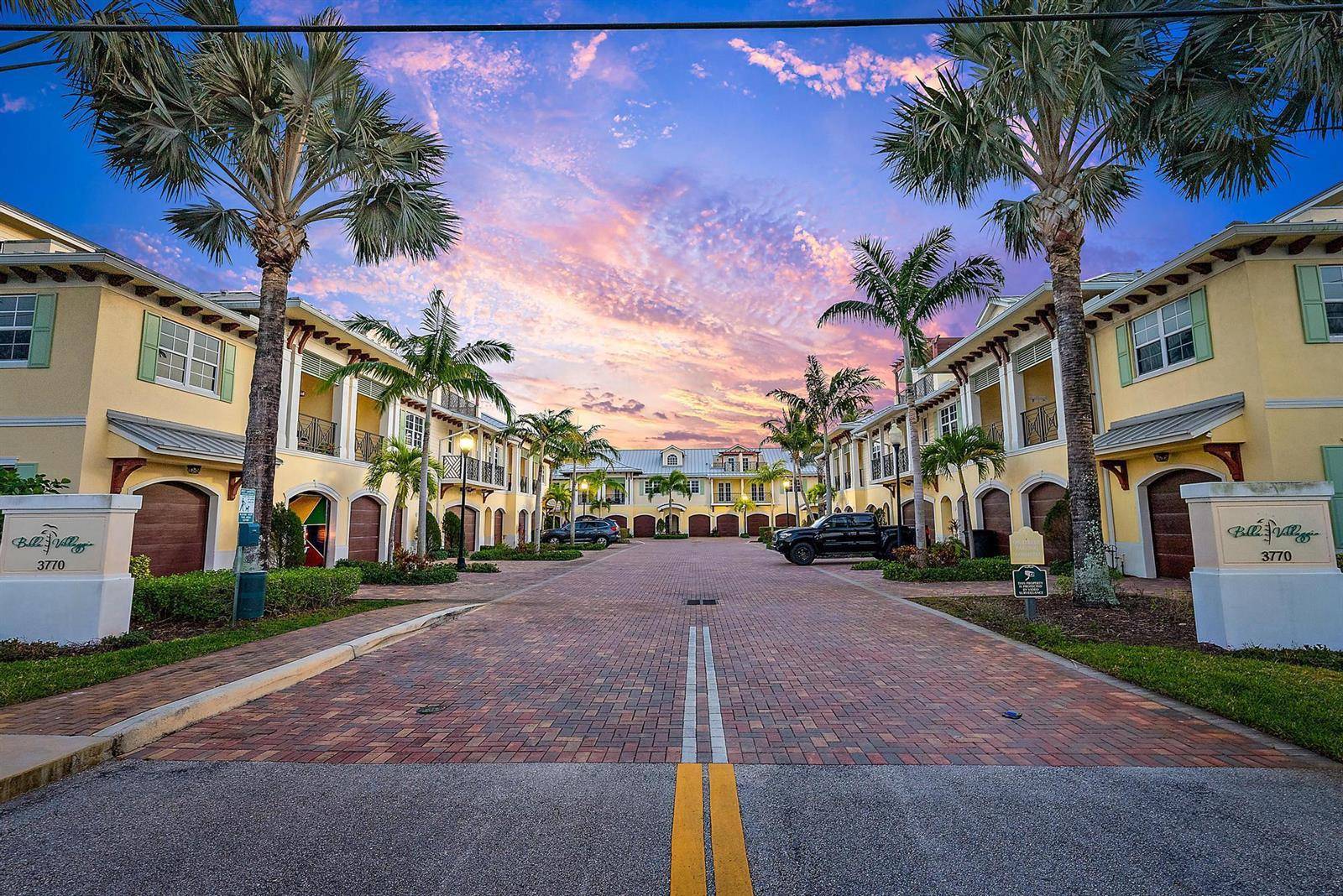 3770 County LineTequesta - Townhouse condo unit C1 - picture
