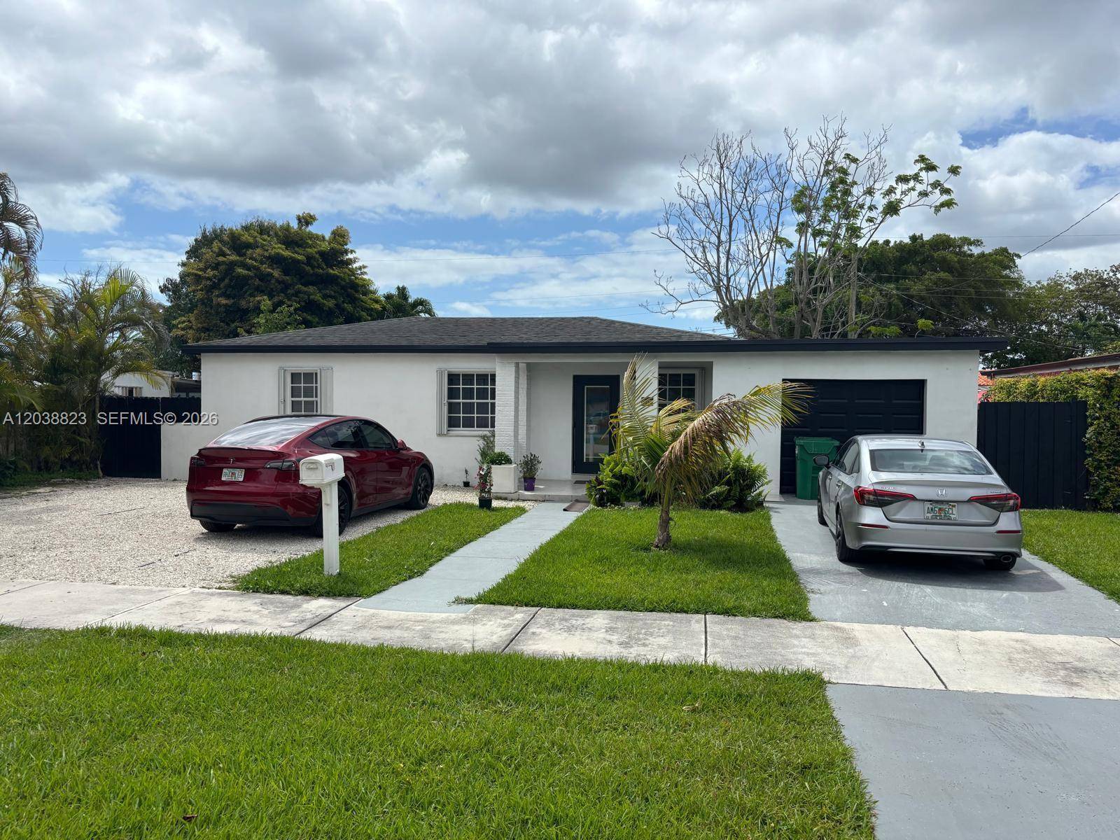7390 SW 30th TerMiami - picture