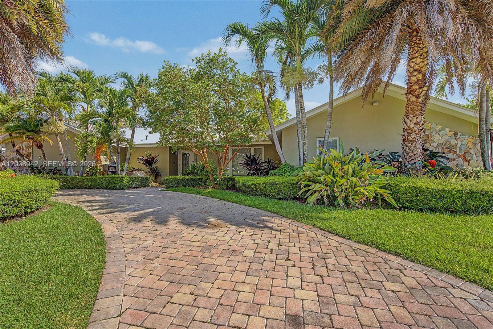 8021 SW 162nd StPalmetto Bay - picture
