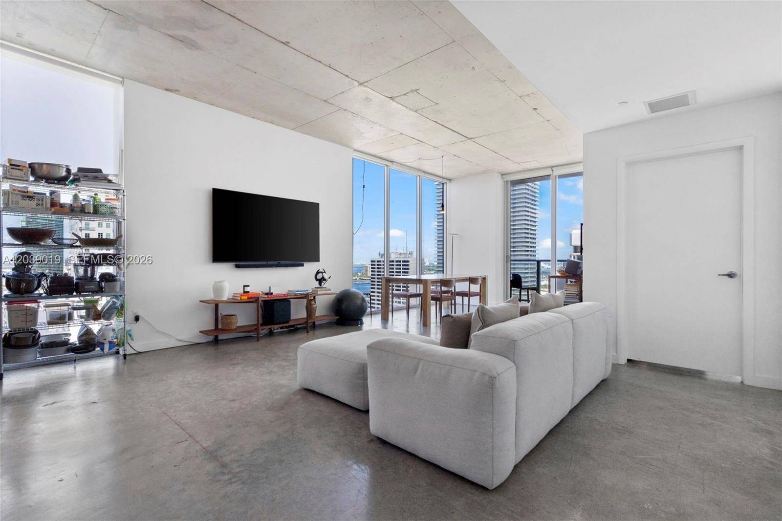 151 SE 1st StMiami - Condo/Co-Op/Seasonal,Condo condo unit 3102 - picture