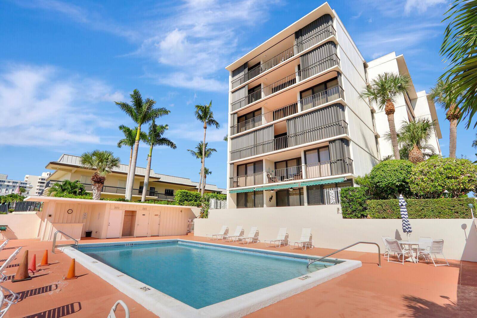 225 BeachTequesta - Condo condo unit 204 - picture