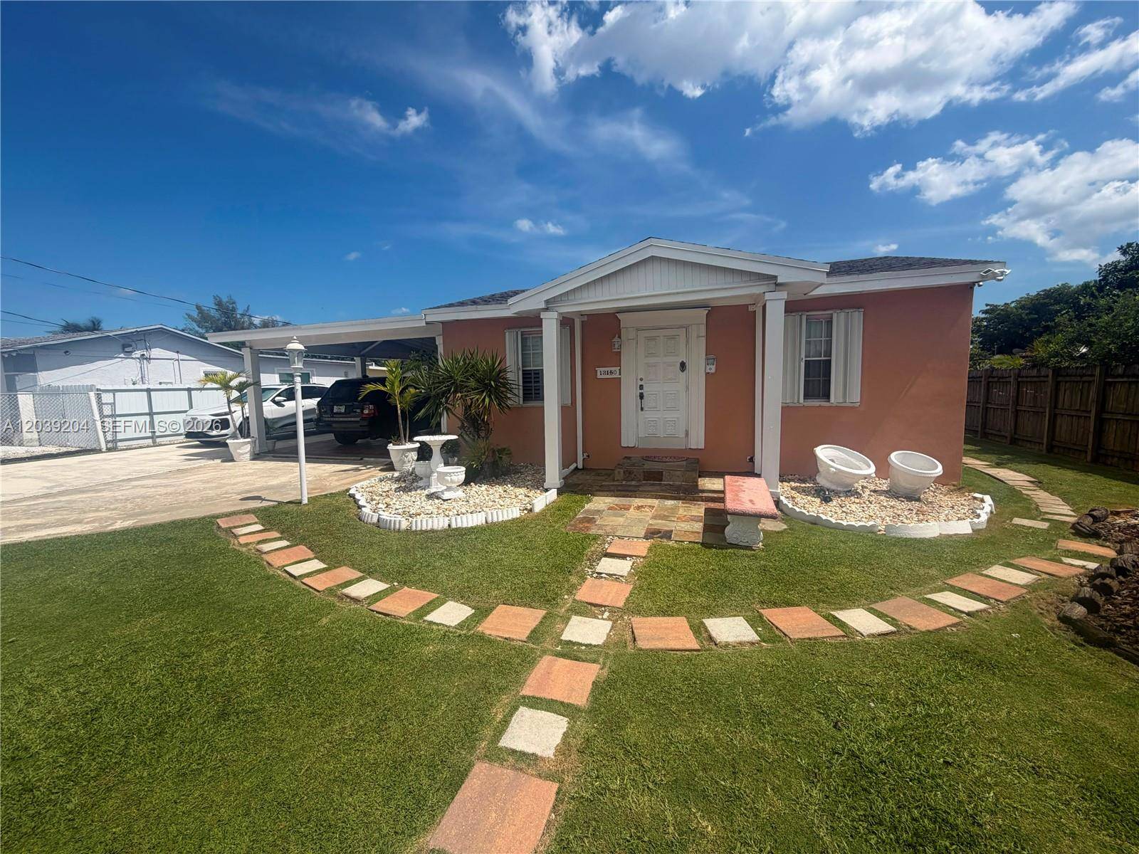 12150 SW 213th TerMiami - picture