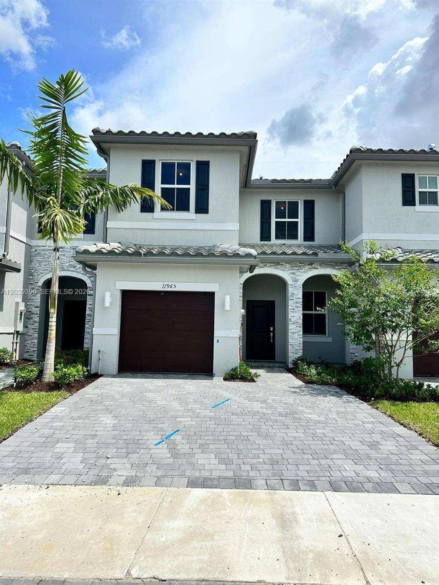 11965 NW 47th MnrCoral Springs - picture