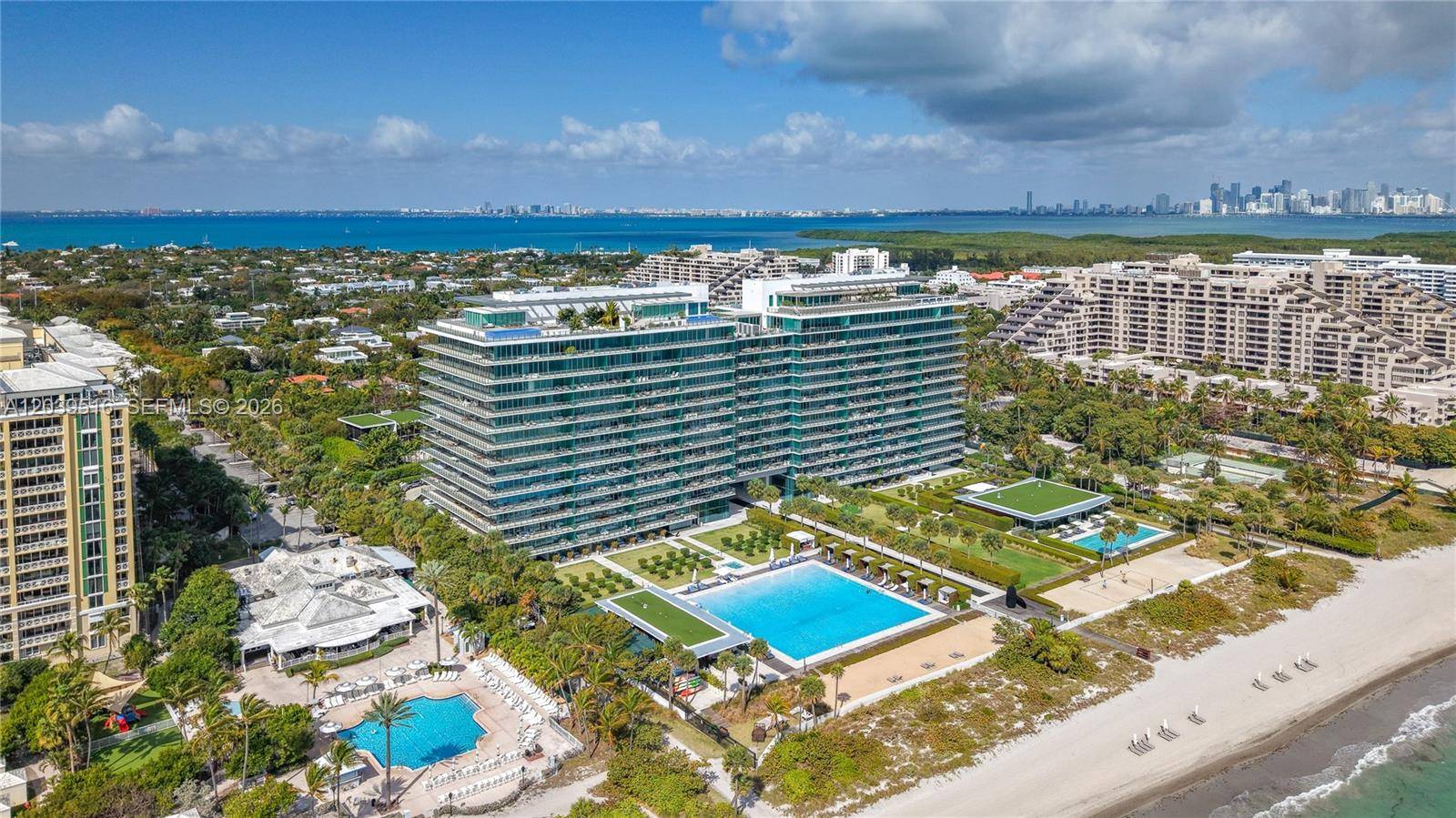 350 Ocean DrKey Biscayne - Condo/Co-Op/Annual,Condo condo unit 305N - picture