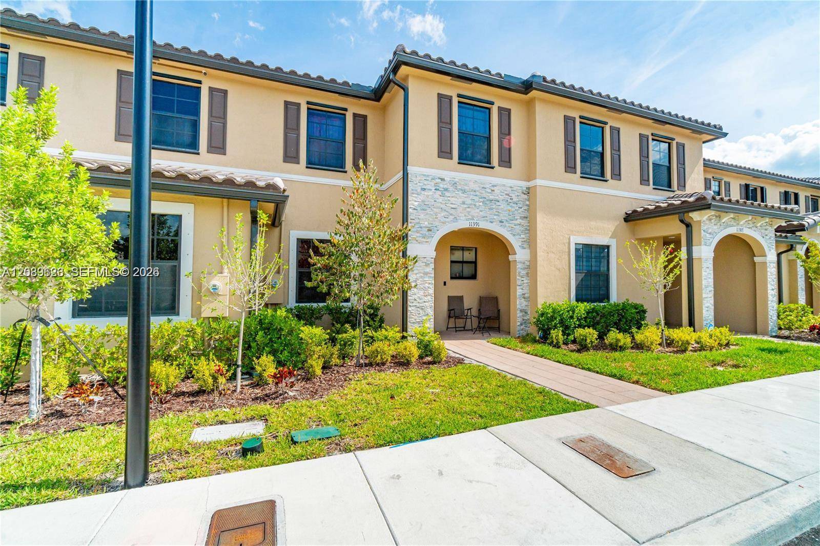 11387 SW 248th TerHomestead - picture