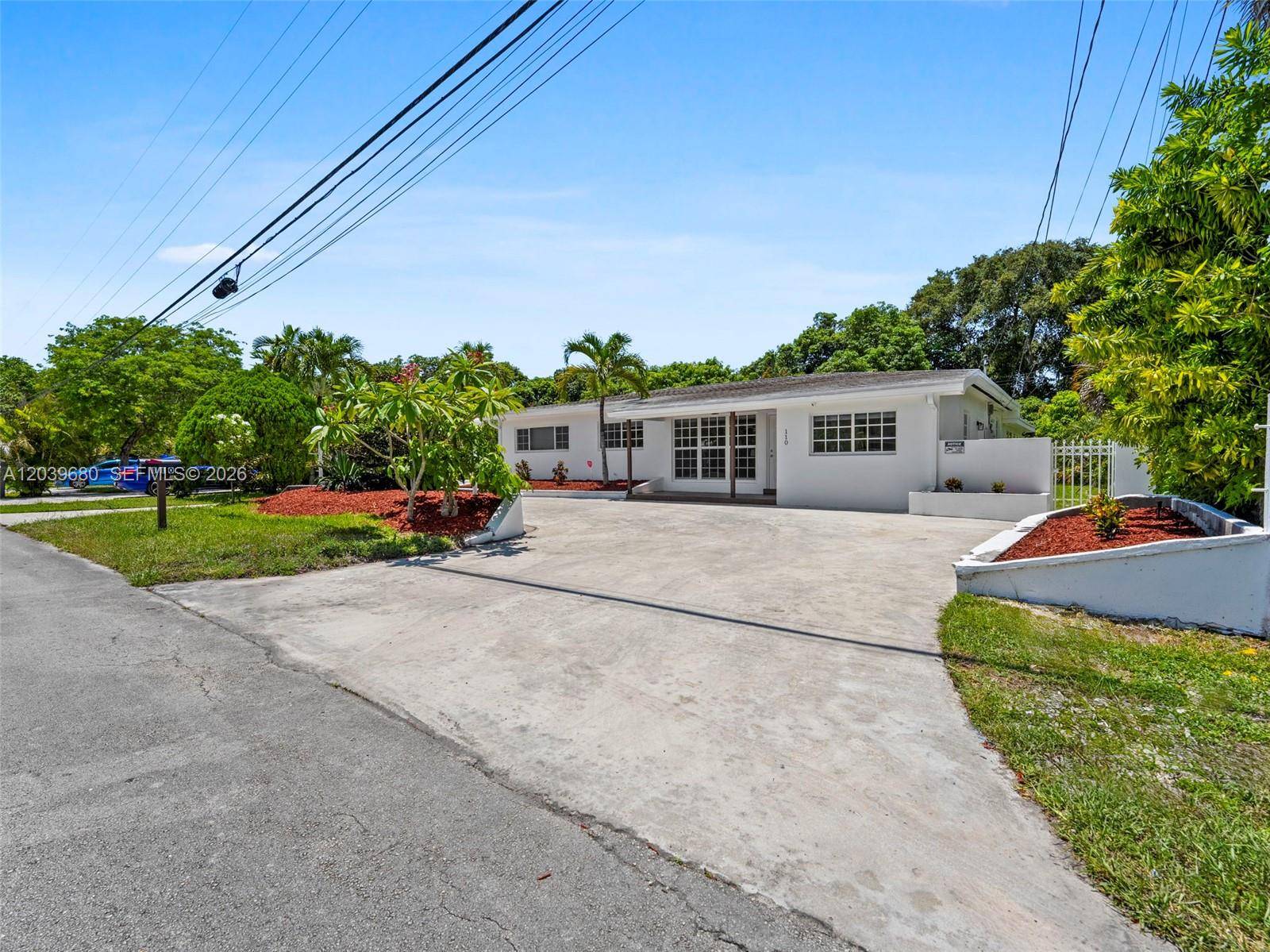 110 NE 152nd StMiami - picture