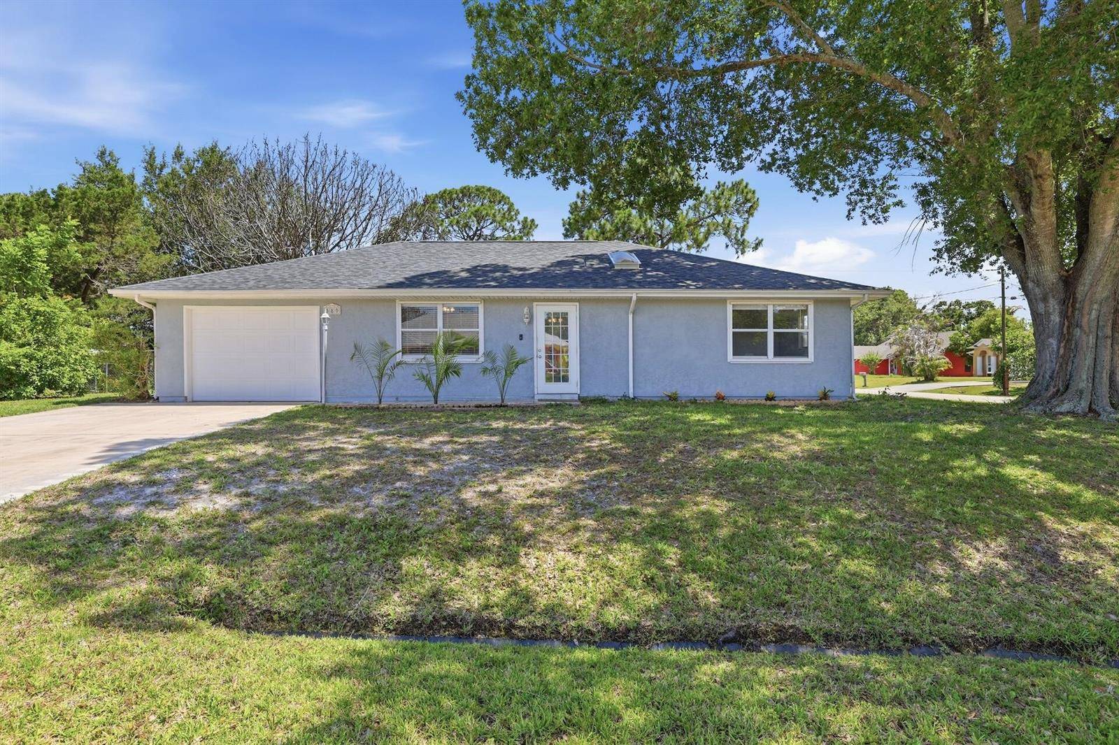 580 SW DuvalPort St. Lucie - picture