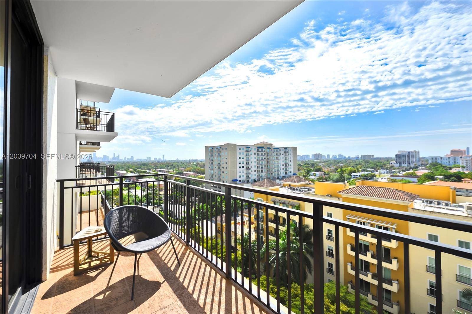 888 S Douglas RdCoral Gables - Condo/Co-Op/Annual,Condo condo unit 910 - picture