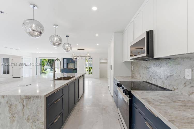 291 E Shore Dr EMiami - picture