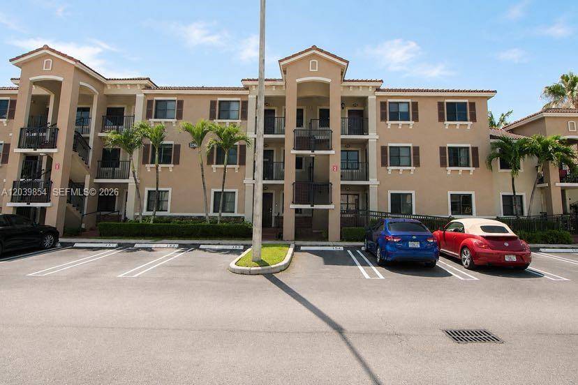 22561 SW 88th PlCutler Bay - THE COURTS AT BAYSHORE II,Courts at Bayshore condo unit 205-7 - picture
