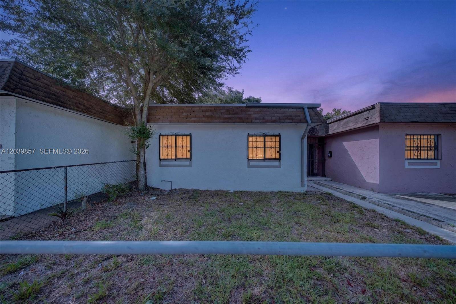 3856 NW 207 ST RDMiami Gardens - picture