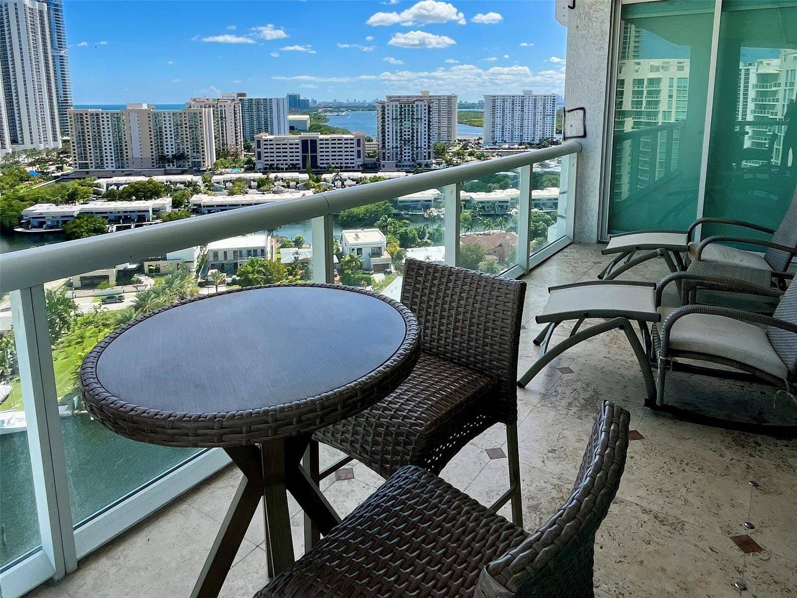 16500 CollinsSunny Isles Beach - Condo condo unit 2052 - picture