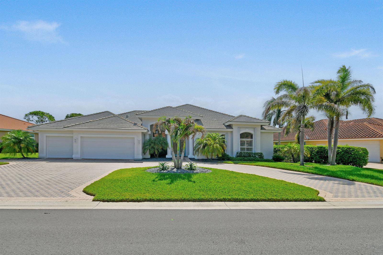 8091 SE WoodlakeHobe Sound - picture