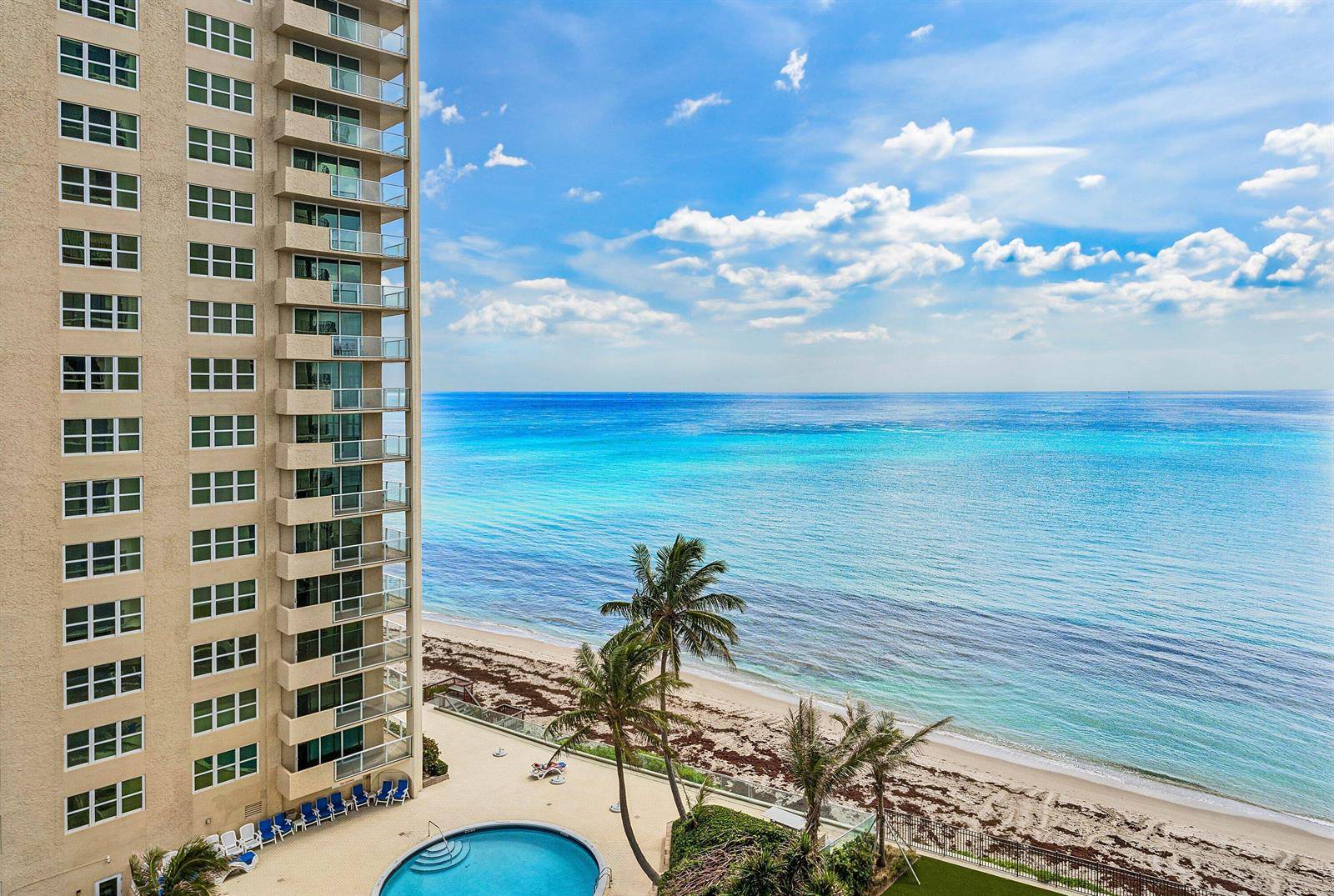 5420 N OceanWest Palm Beach - Condo condo unit 905 - picture