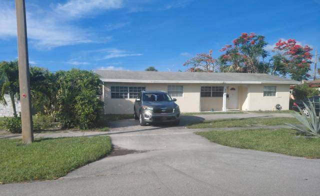 200 N WareWest Palm Beach - picture