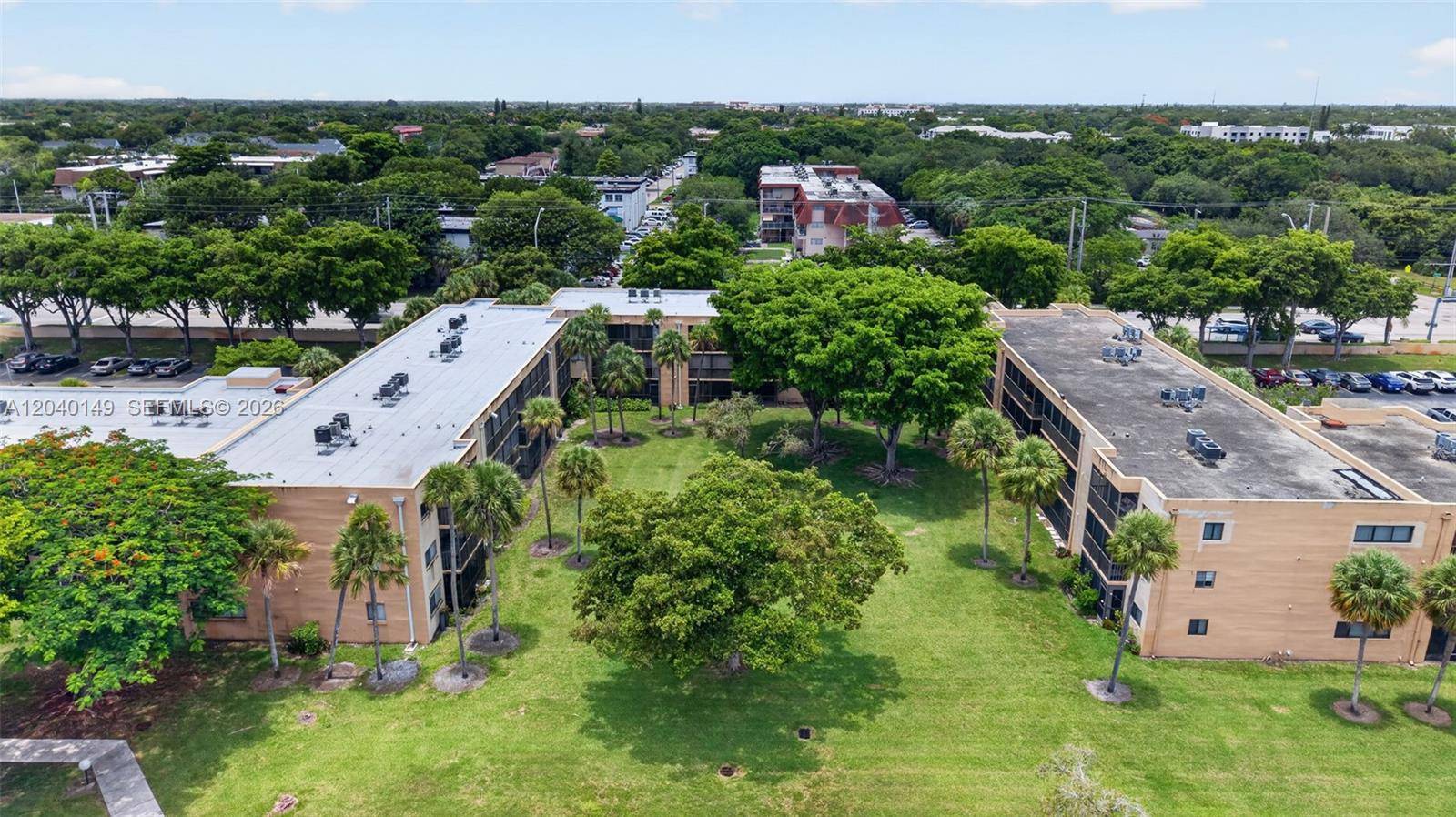 8415 SW 107th AveMiami - Condo 1-4 Stories,Condo condo unit 240W - picture