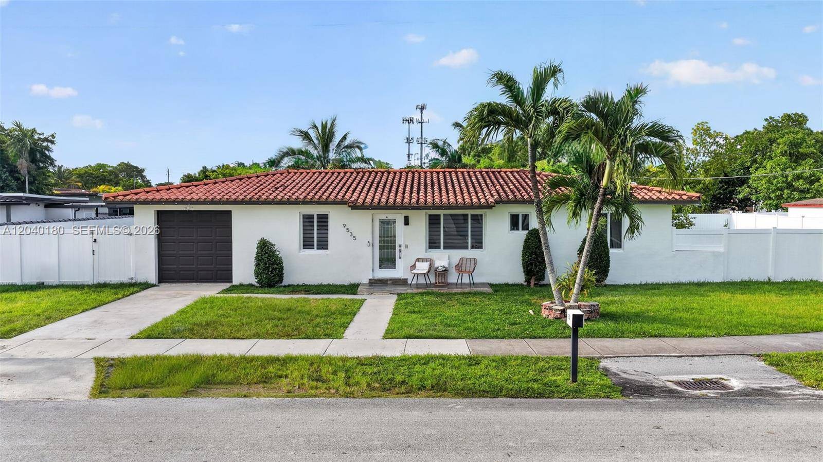 9535 SW 42nd StMiami - picture