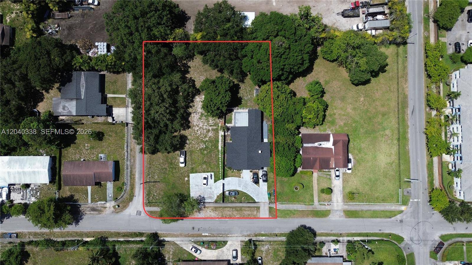 1860 NW 81st StMiami - picture